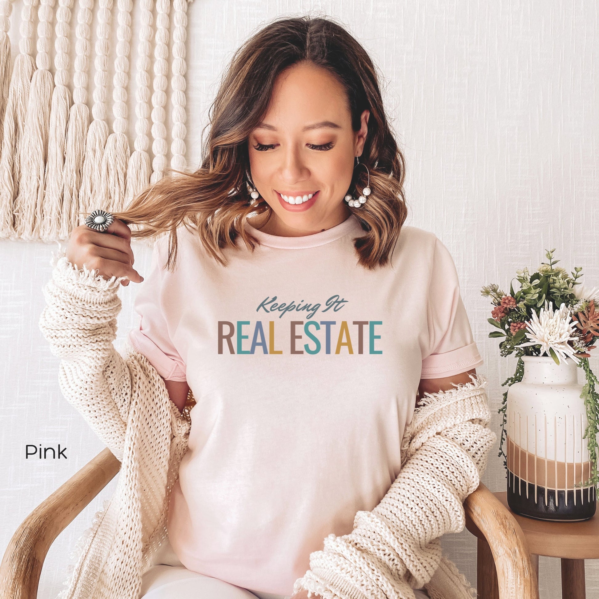 Keeping It Real Estate Agent T-Shirt, Realtor shirt, Real Estate Agent T Shirt, Real Estate Agent T-Shirts Design, Realtor Gift Shirts Tee